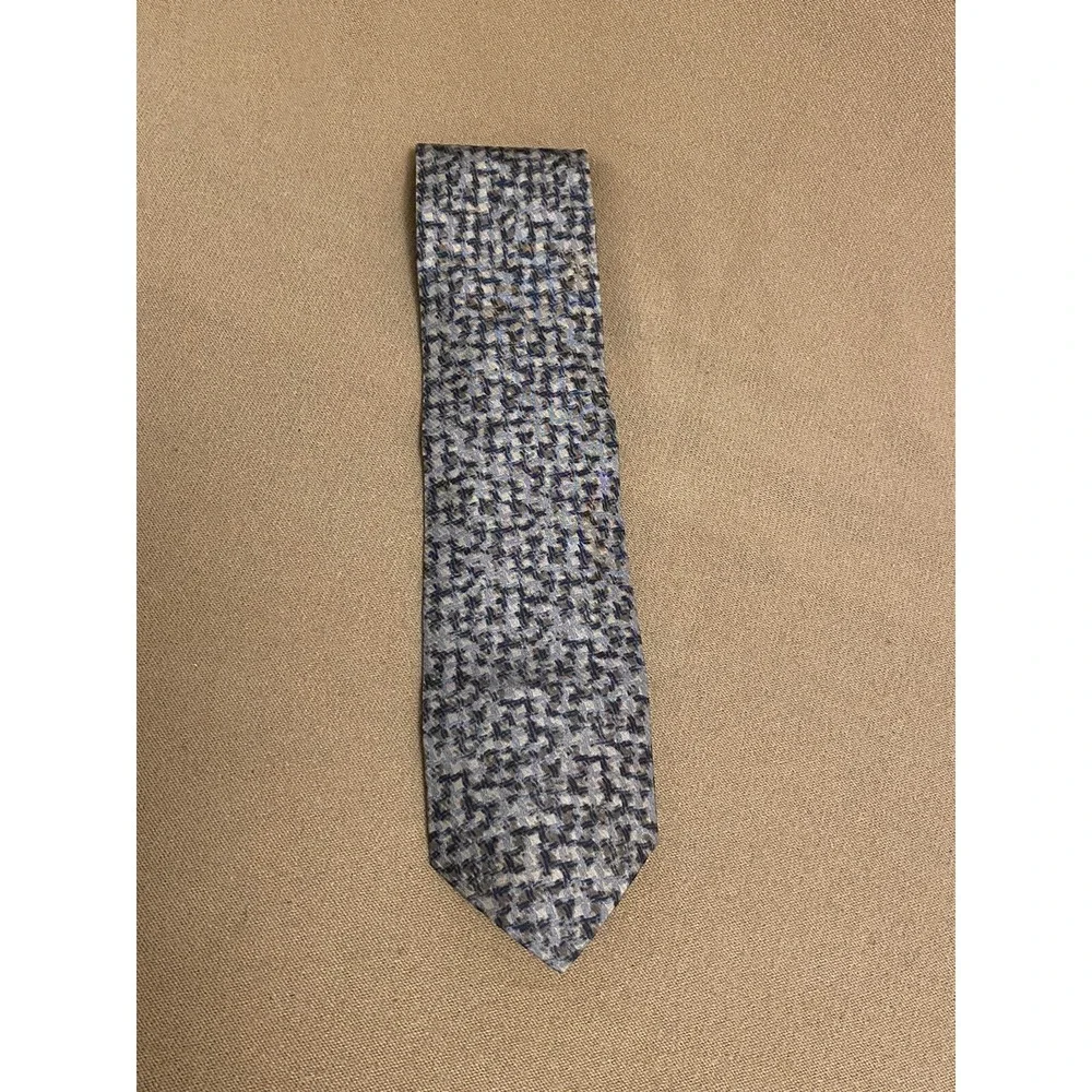 Hugo Boss 100% Silk Made In Italy Multi Nutral Color Necktie 57